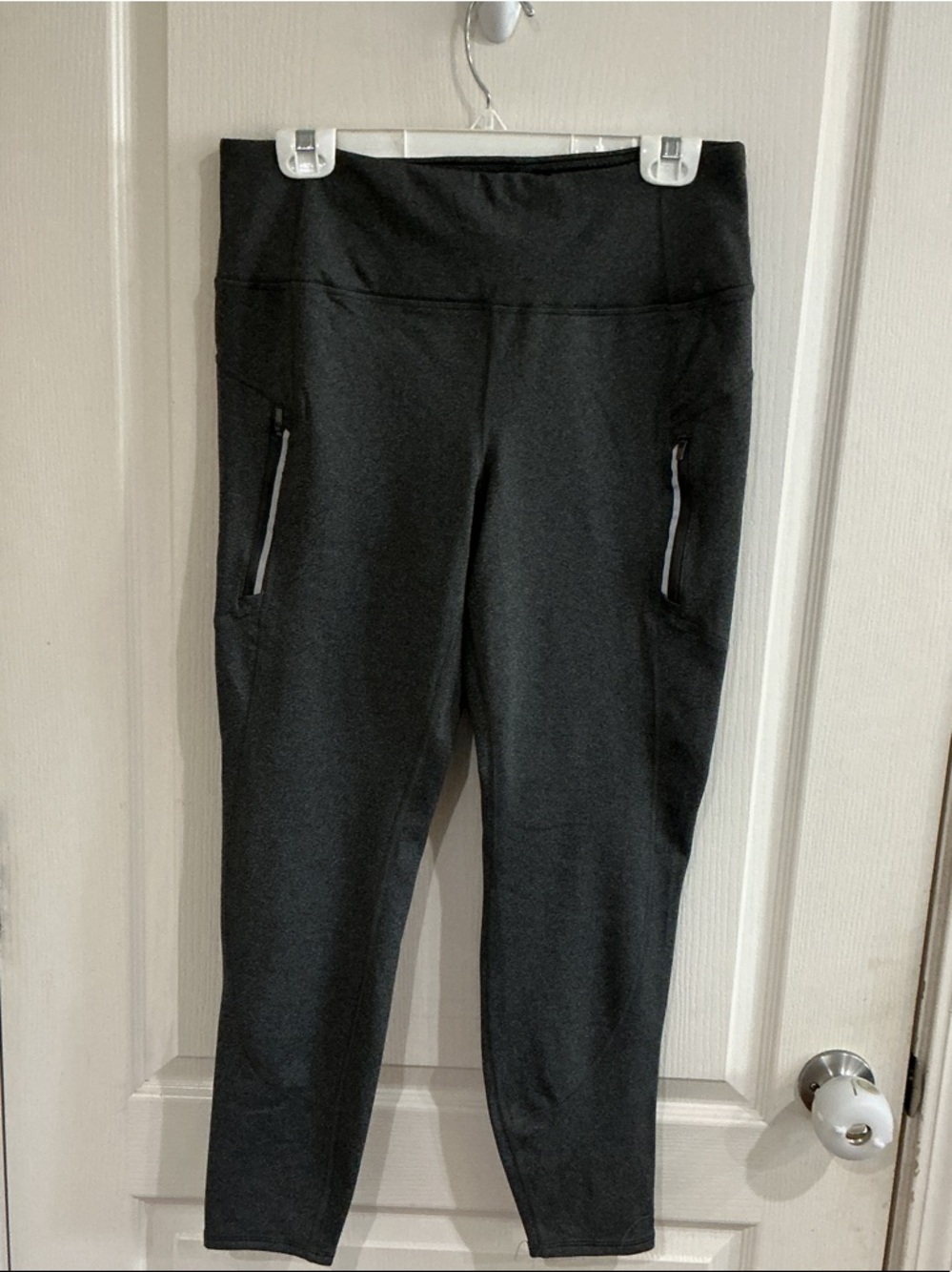 High-Rise Black Performance Leggings with Zip Pockets